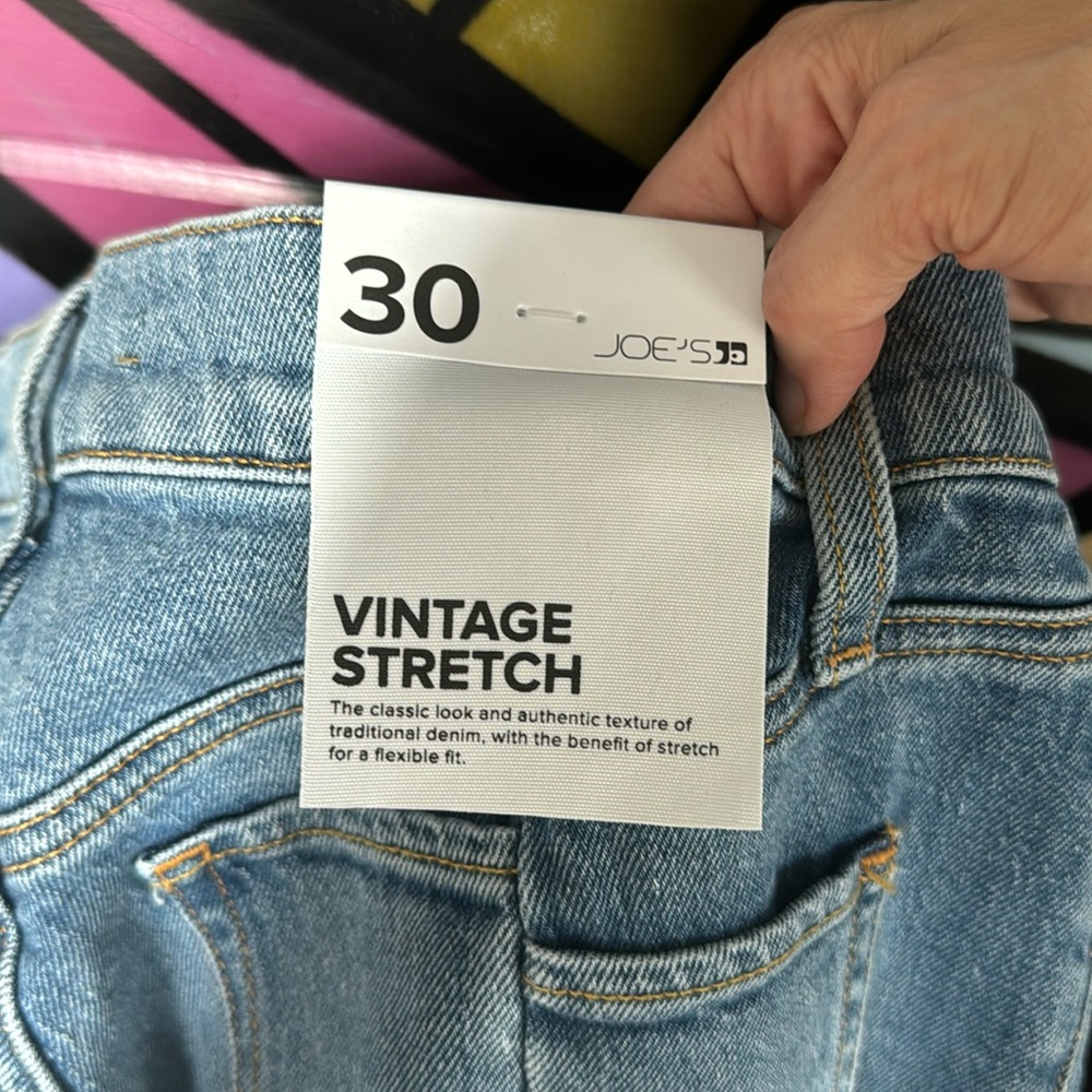 SOLD!!! NWT Joe’s Jeans vintage Stretch, size 30, retails $248! - Picture 4 of 10